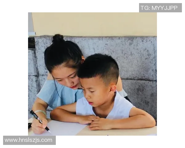 探索WCA足球的魅力与发展潜力助力青少年成长与团队精神培养 探索WCA足球的魅力与发展潜力助力青少年成长与团队精神培养