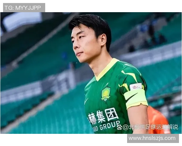 李伟丰：从草根球员到足球明星的奋斗历程与梦想追逐